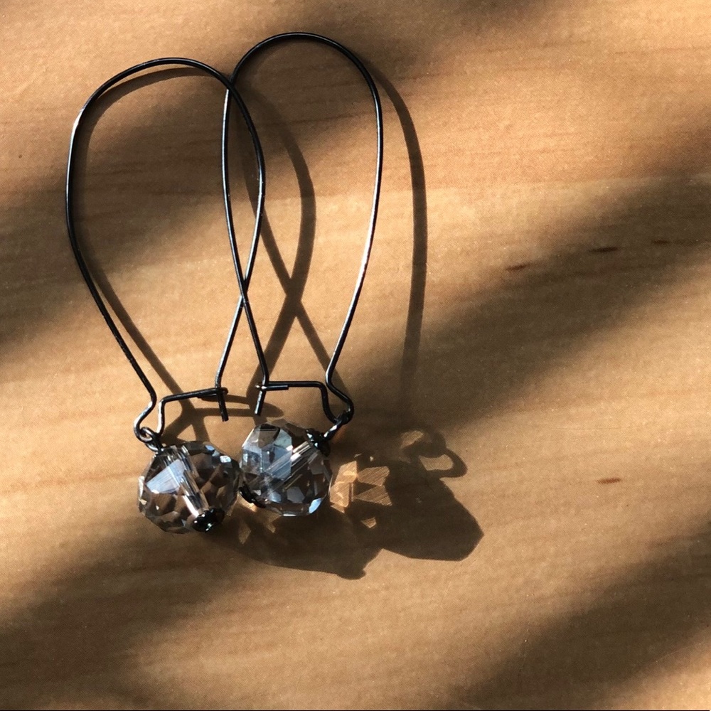 Teardrop earrings